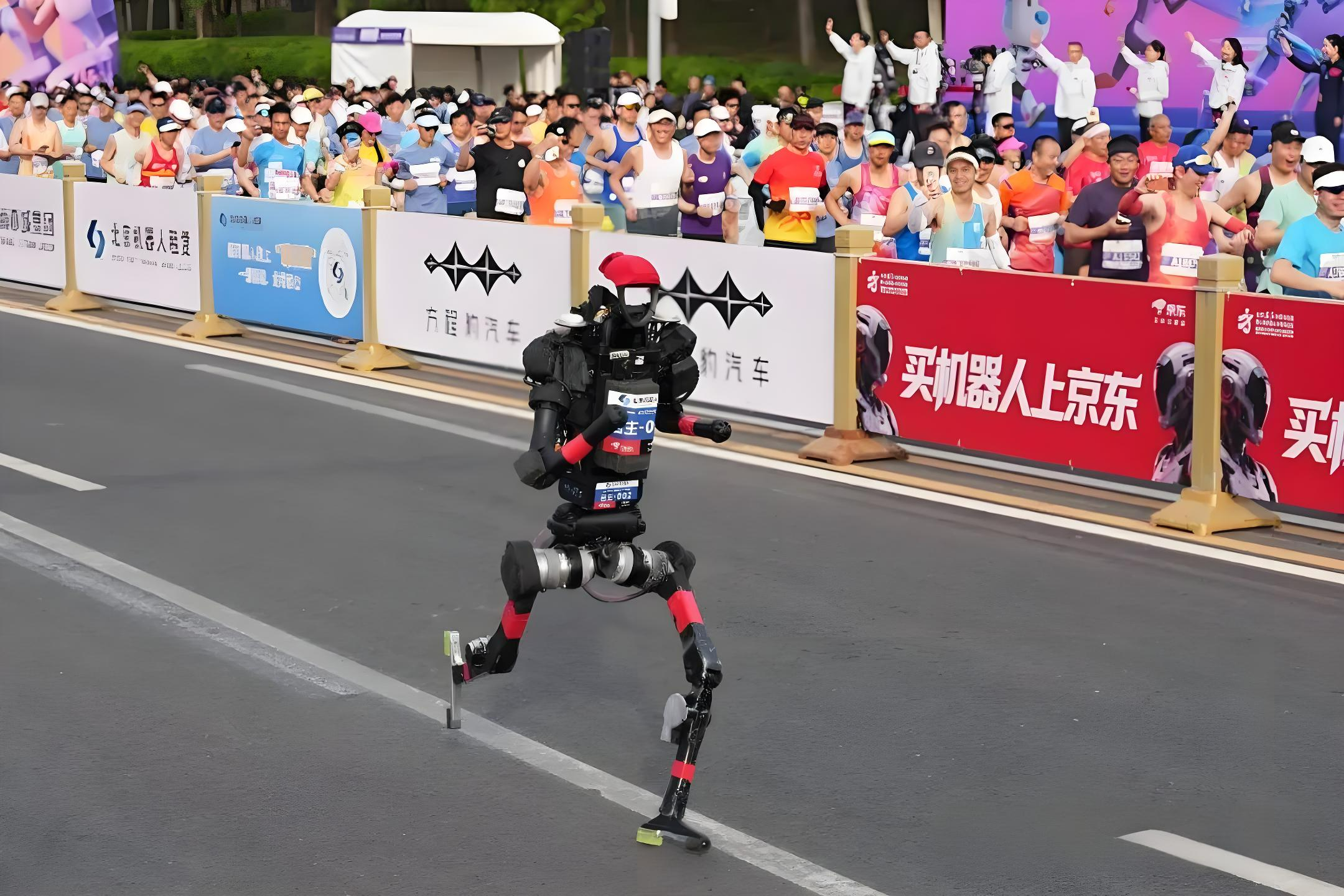 Les robots remportent le demi-marathon, l'industrie du câble atteint de nouveaux sommets